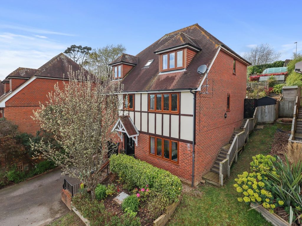 5 bed detached house for sale in Beachy Head View, St LeonardsOnSea