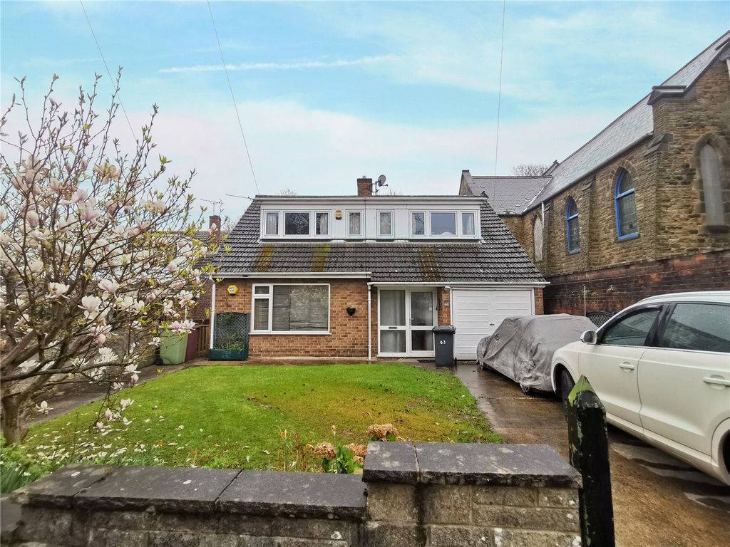 3 bed bungalow for sale in High Street, Killamarsh, Sheffield