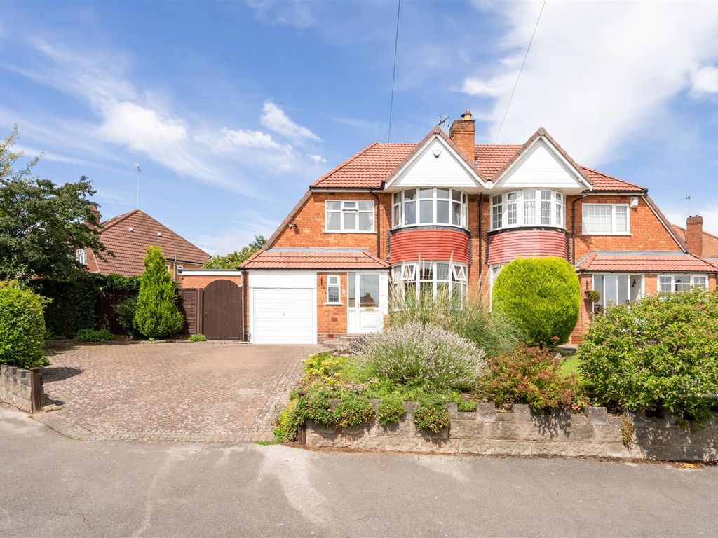 3 bed semidetached house for sale in Wells Green Road, Solihull B92, £