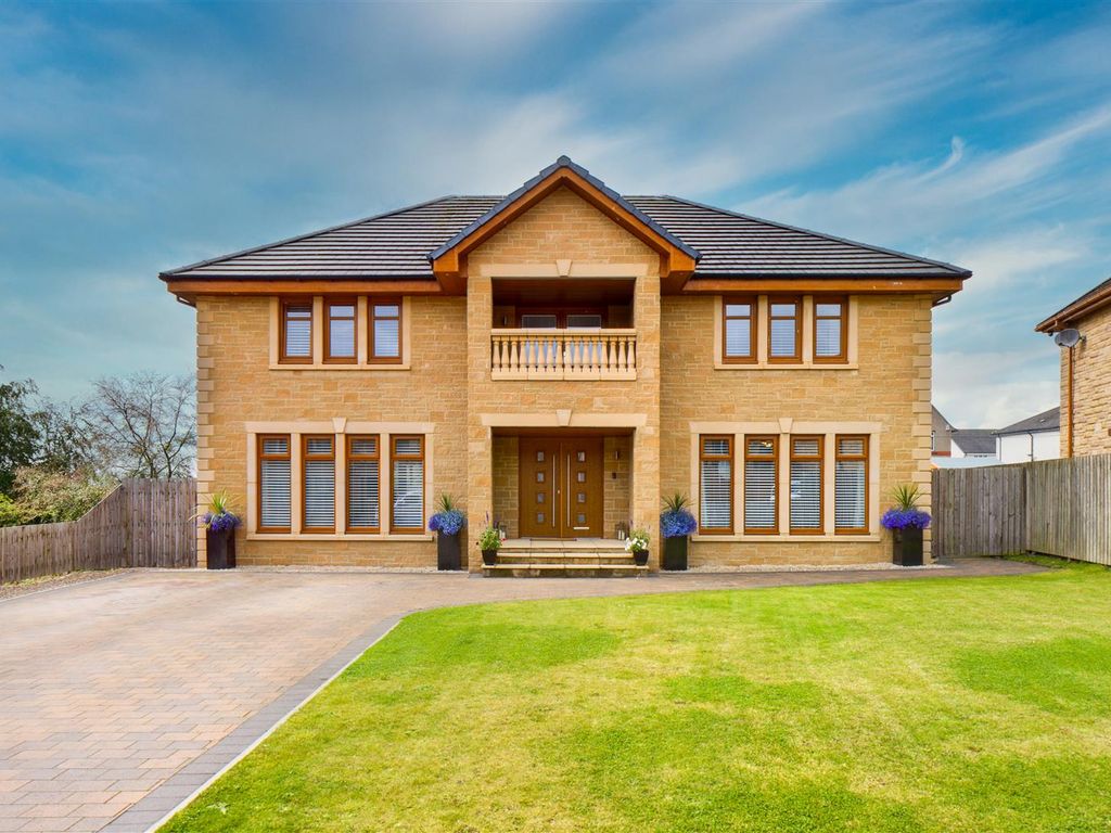 6 bed detached house for sale in Captains Walk, Cleland, Motherwell ML1