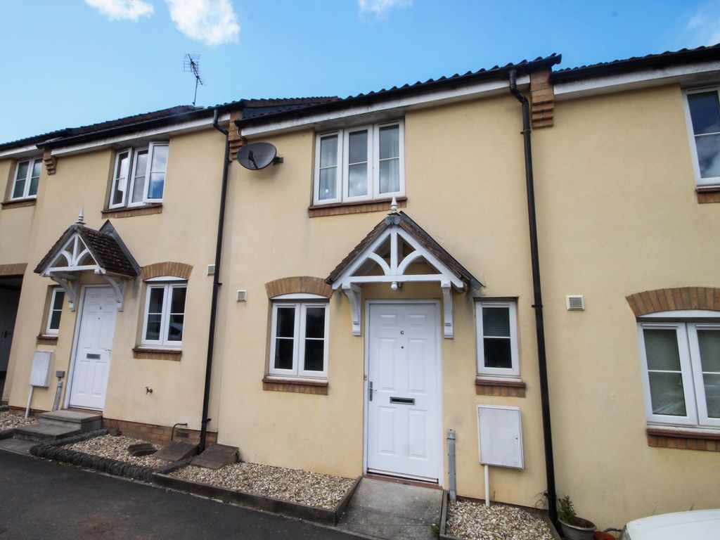 2 bed terraced house to rent in Copplestone, Crediton EX17, £850 pcm