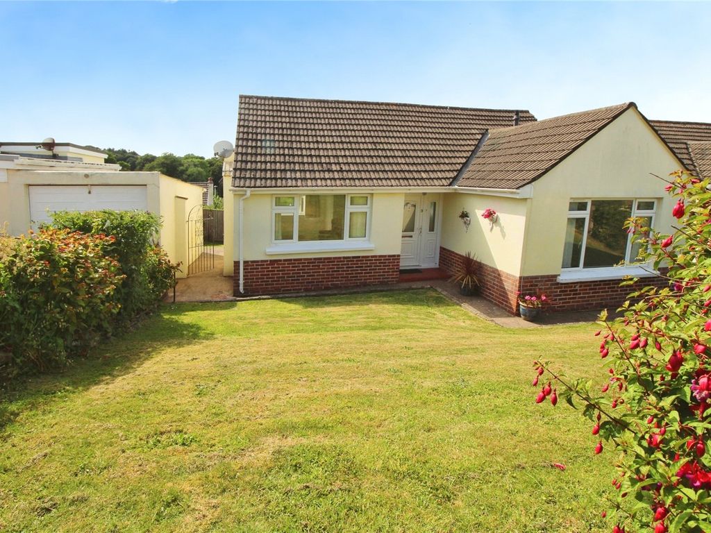2 bed bungalow for sale in Moreton Avenue, Bideford EX39, £270,000 Zoopla