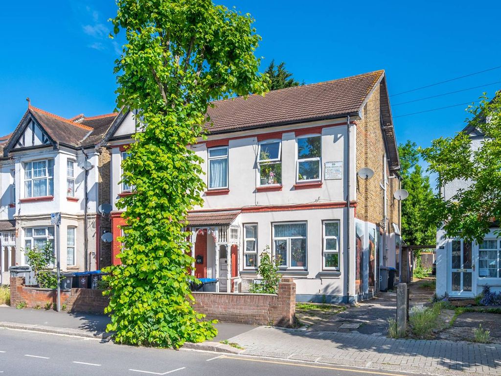 2 bed flat for sale in Chaplin Road, Wembley HA0 Zoopla