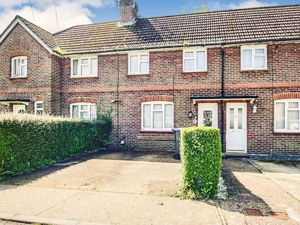 2 bed terraced house for sale in Sackville Gardens, East Grinstead RH19