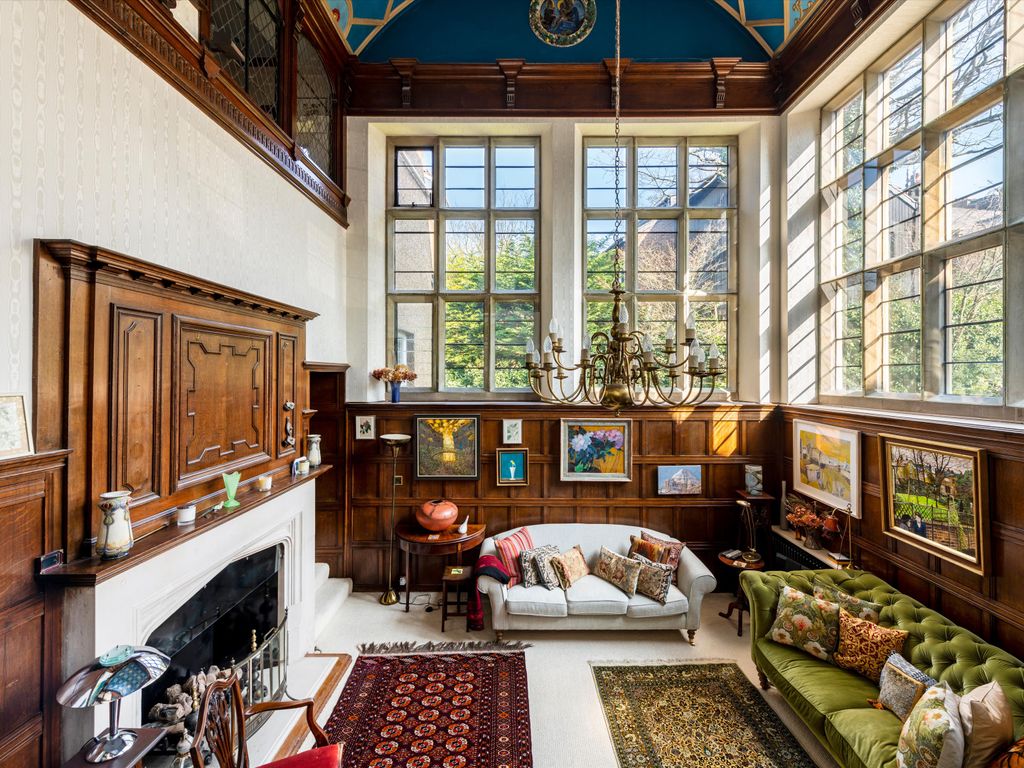 Holly Walk, London NW3  