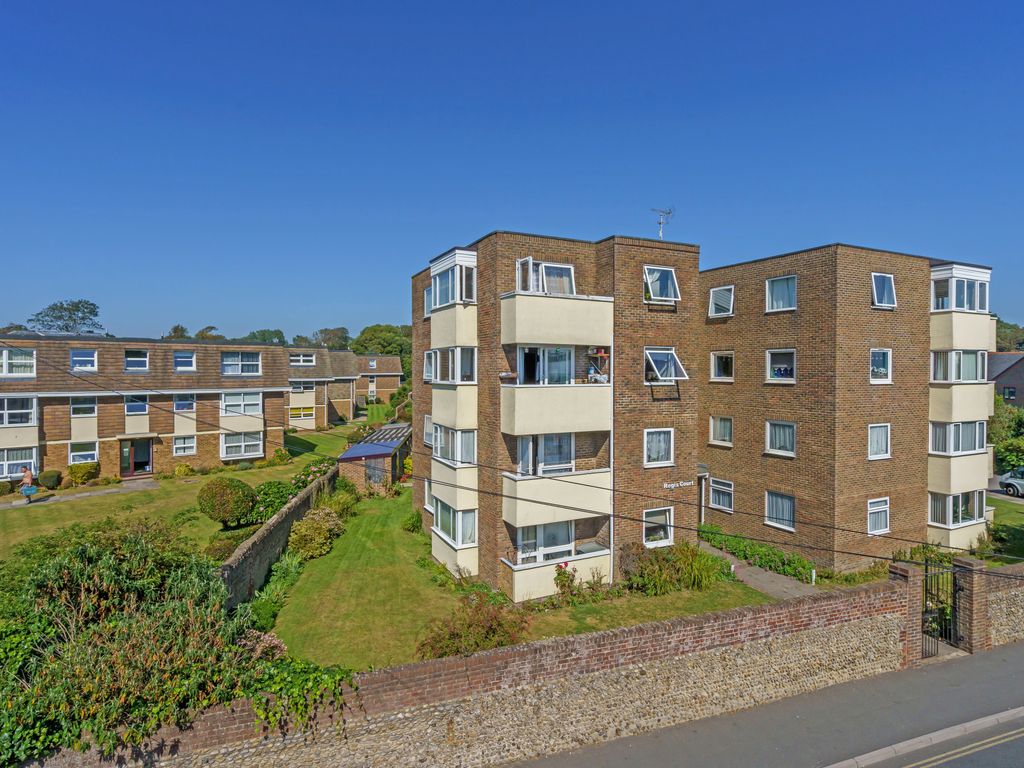 2 bed flat to rent in High Street, Bognor Regis PO21, £1,100 pcm Zoopla