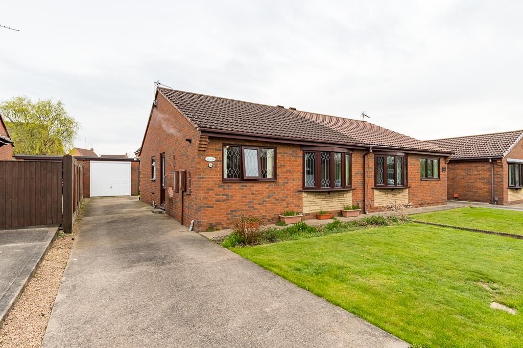 2 bed semidetached bungalow for sale in Redwood Court, Bottesford