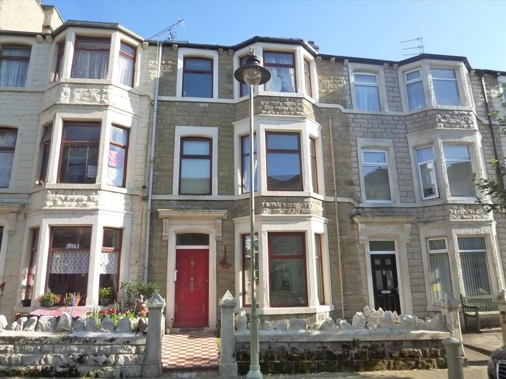 1 bed flat to rent in Clark Street, Morecambe LA4 Zoopla