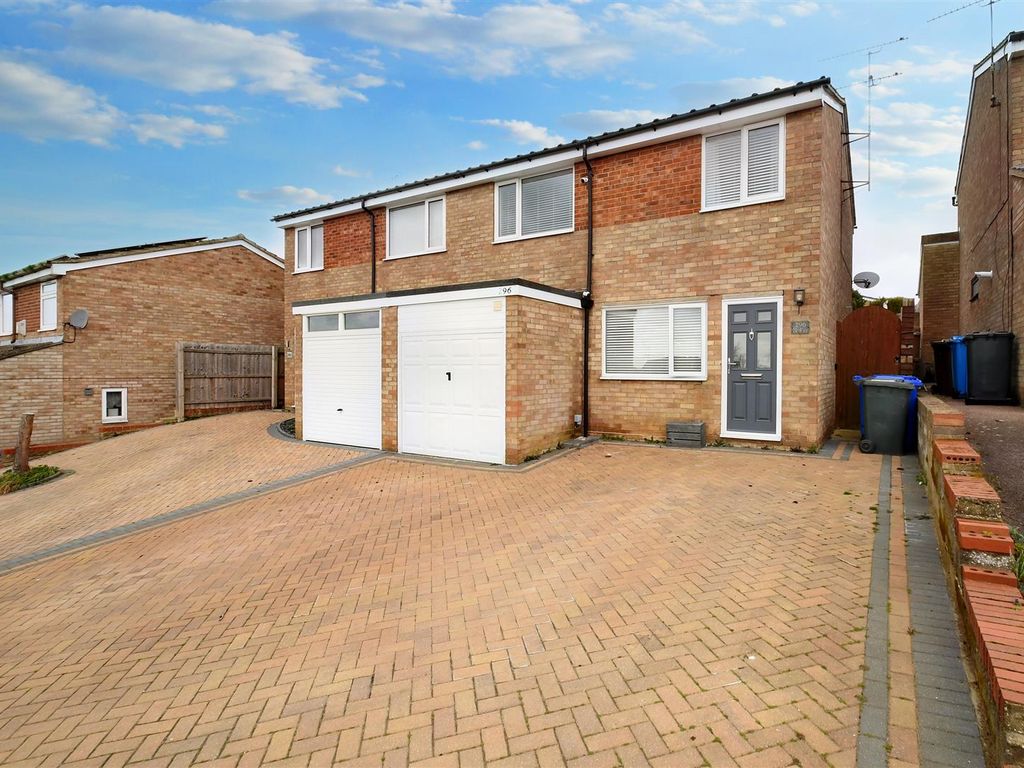 3 bed semidetached house for sale in Sheldrake Drive, Ipswich IP2 Zoopla