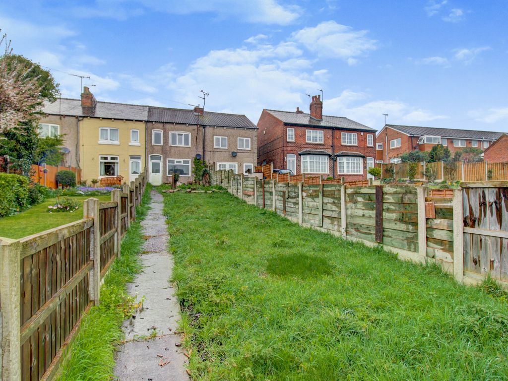 2 bed terraced house for sale in Knottingley Road, Pontefract WF8 Zoopla
