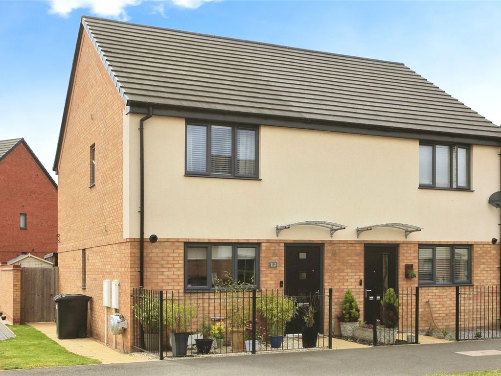 3 bed semidetached house for sale in Manor Drive, Peterborough, Cambridgeshire PE4, £127,500