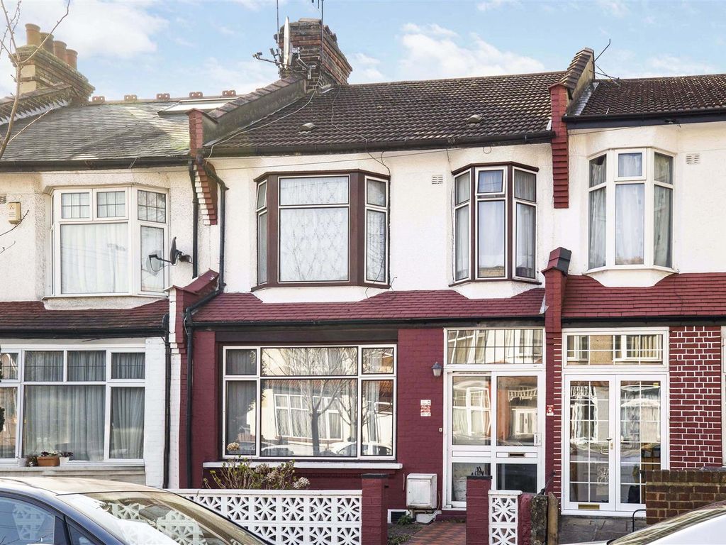 3 bed terraced house for sale in Arnold Gardens, Palmers Green, London
