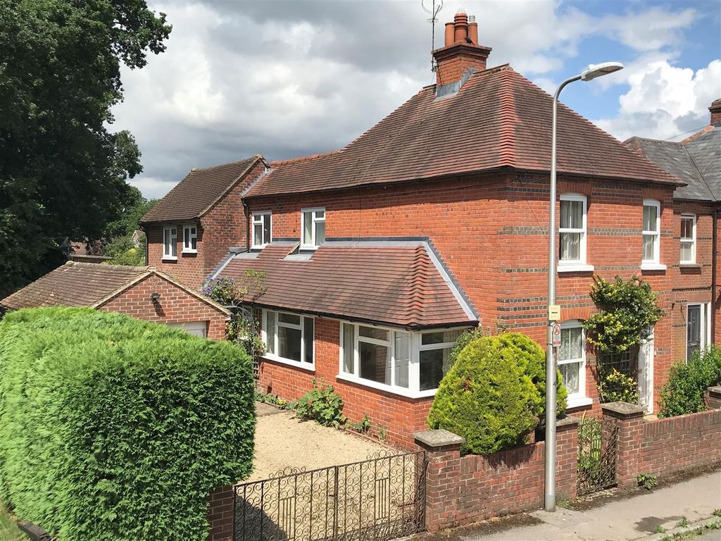 4 bed detached house for sale in Battle Road, Newbury RG14 Zoopla
