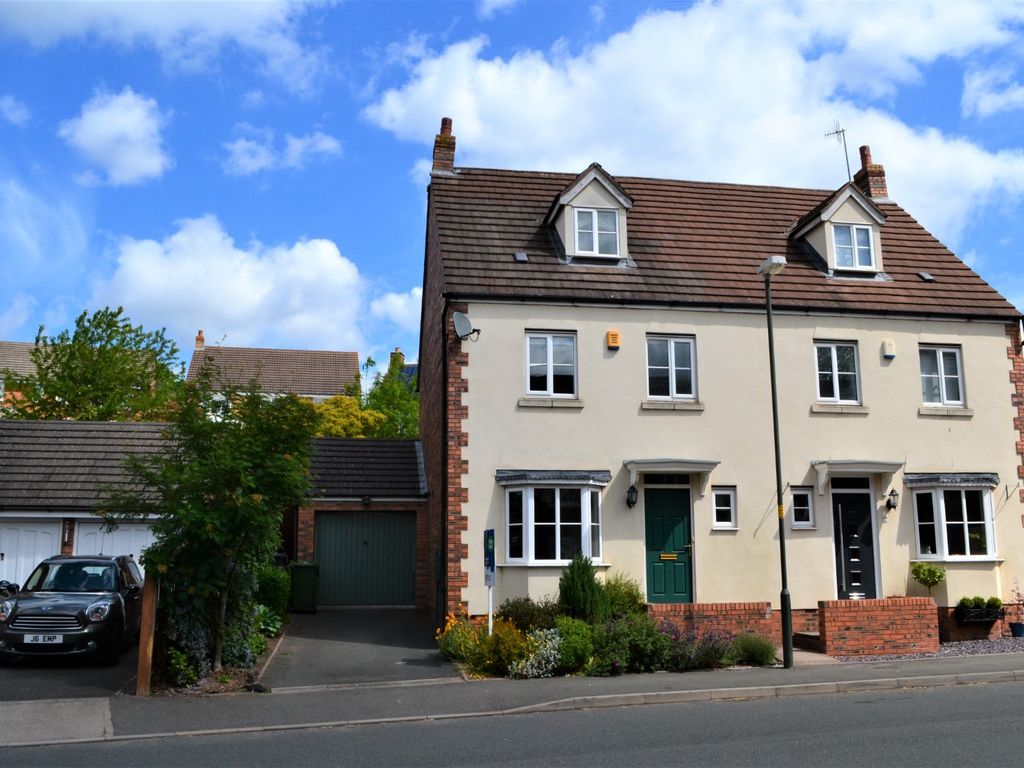 4 bed semidetached house to rent in Royal Worcester Crescent, Bromsgrove B60, £1,250 pcm Zoopla