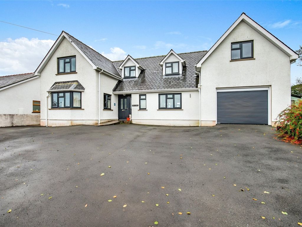 4 bed detached house for sale in Coed Y Bryn, Llandysul, Coed Y Bryn