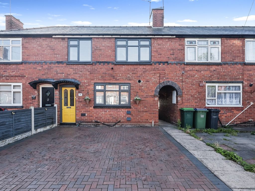 3 bed terraced house for sale in Greenwood Avenue, Rowley Regis B65, £