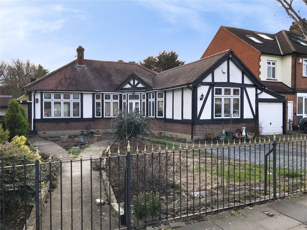 Land for sale in Pettits Lane, Romford RM1 Zoopla