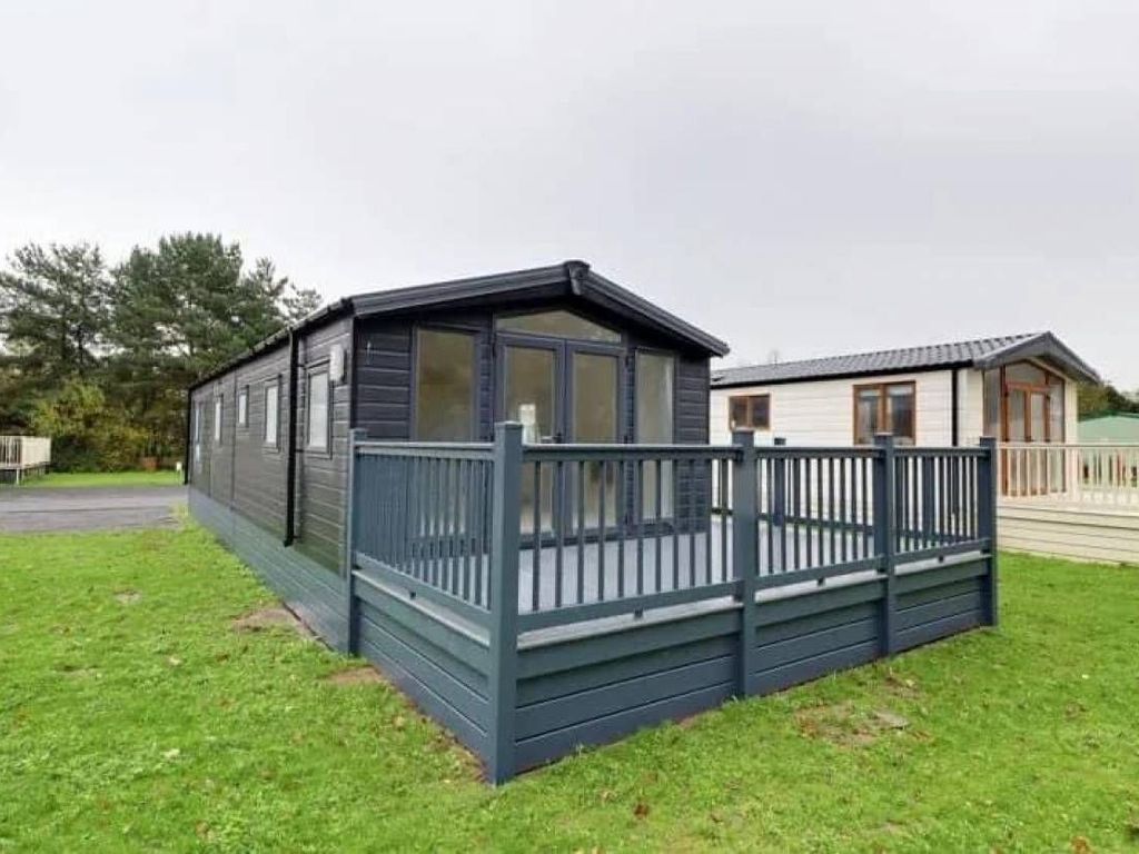 2 bed lodge for sale in Newland, Epworth, Doncaster DN9 Zoopla