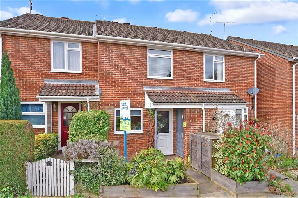 2 bed terraced house for sale in Drake Close, Horsham, West Sussex RH12