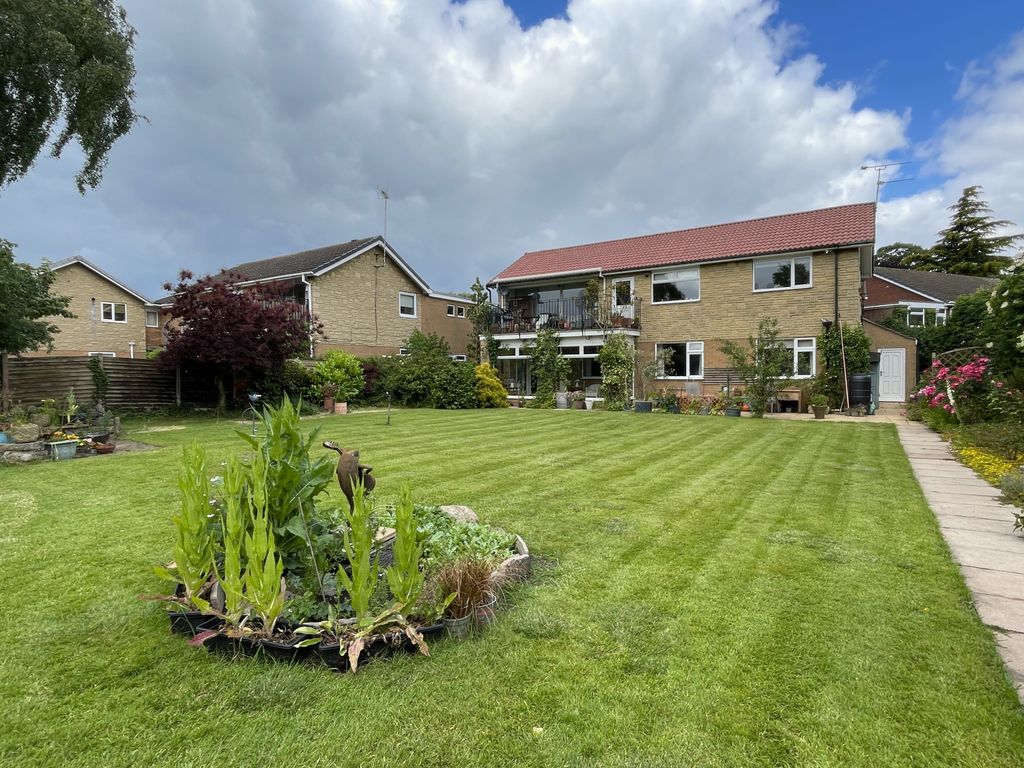 4 bed detached house for sale in Lancaster Crescent, Tickhill