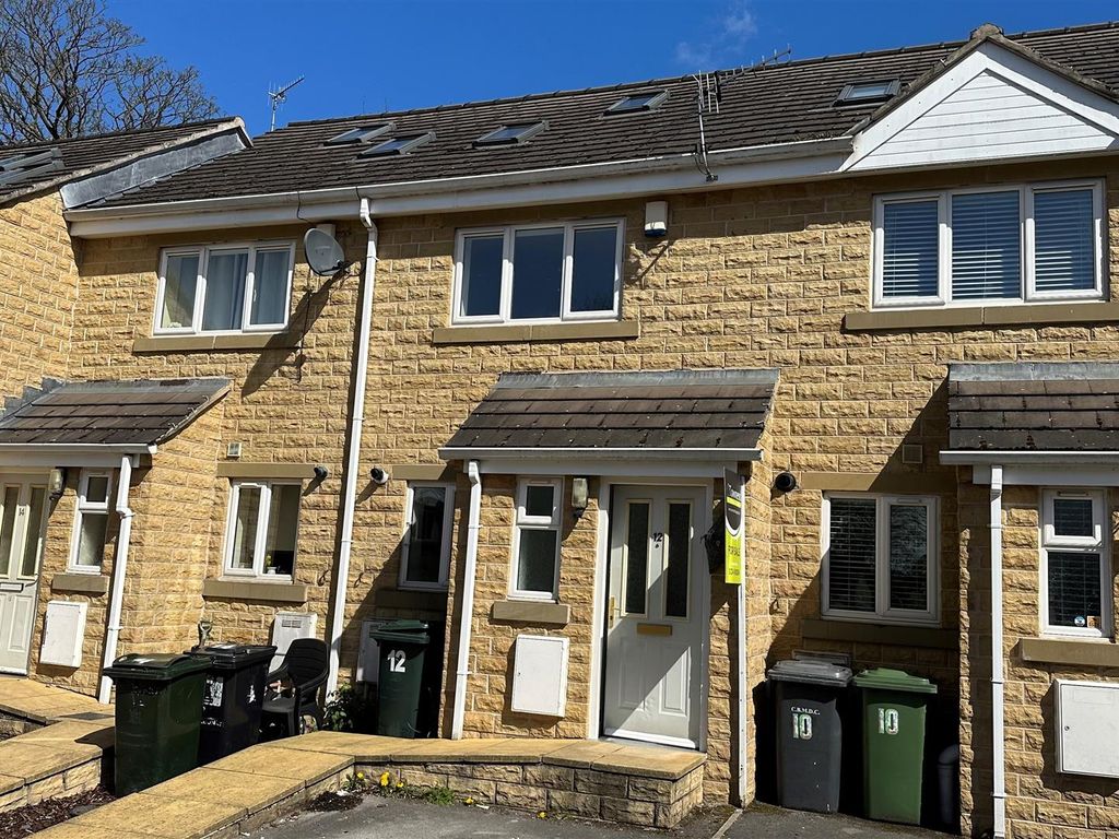 3 bed town house for sale in Platt Court, Shipley BD18 Zoopla