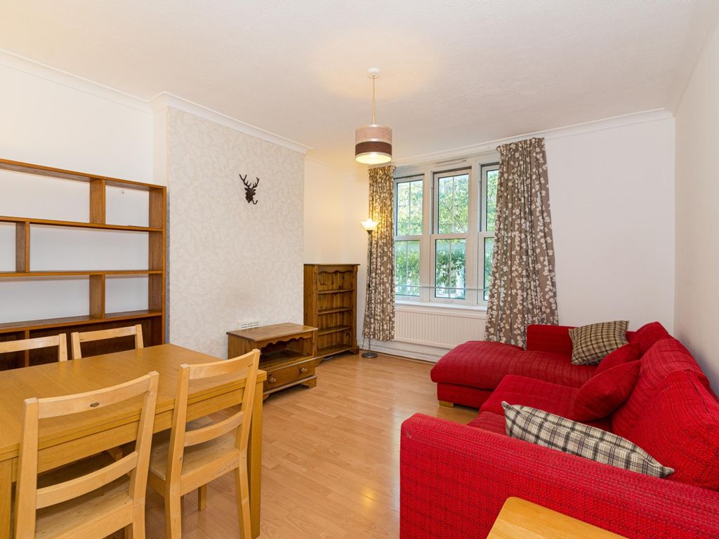 3 bed flat to rent in Camden Park Road, London NW1, £3,250 pcm Zoopla