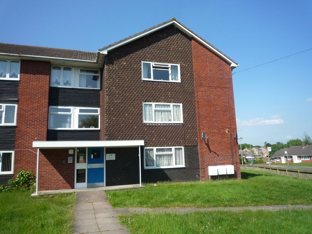 2 bed flat to rent in Vale Gardens, Penkridge ST19 Zoopla