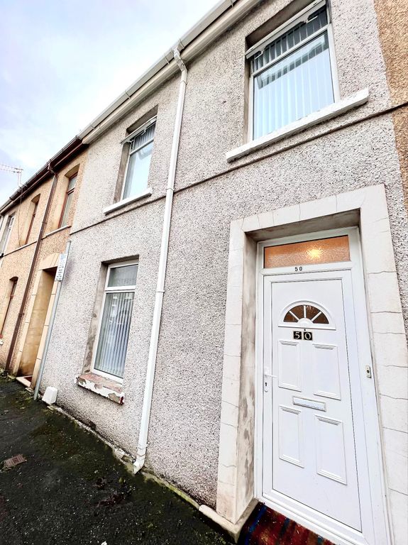 3 bed terraced house for sale in James Street, Llanelli SA15, £129,995