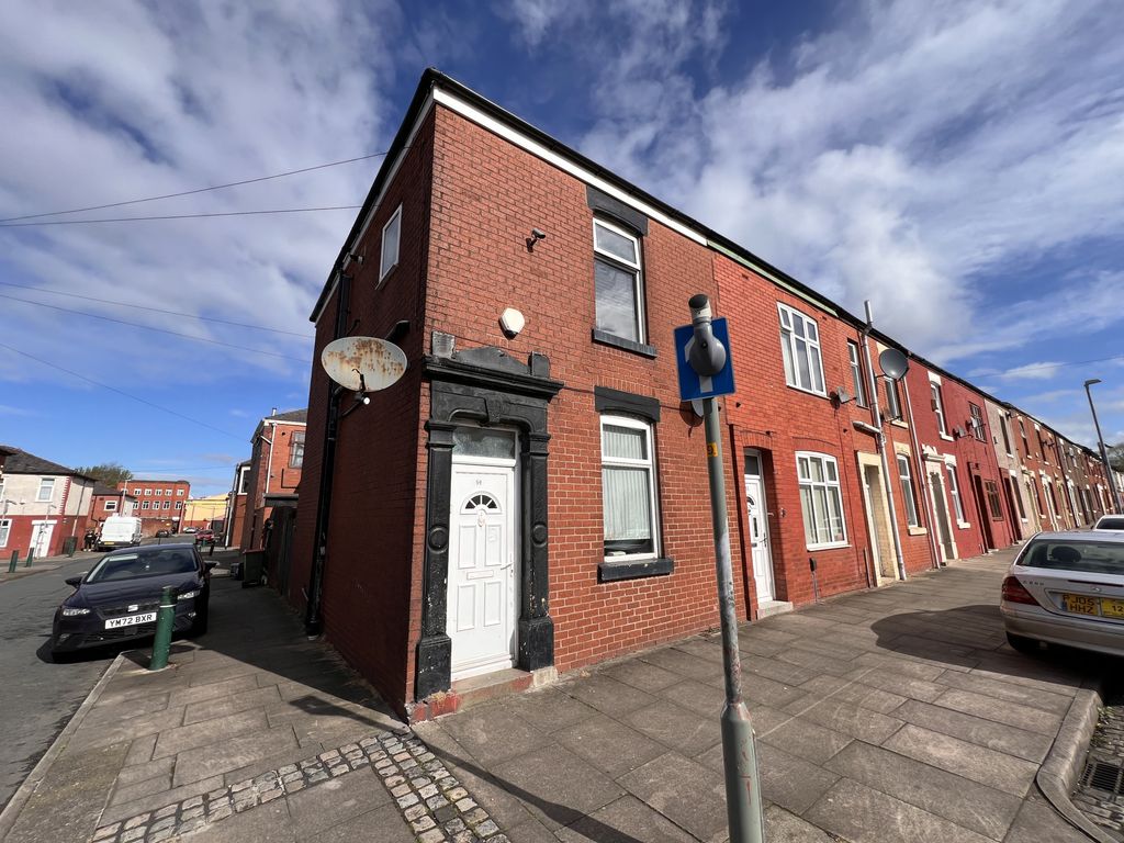 2 bed end terrace house for sale in Raikes Road, Ribbleton PR1, £89,950