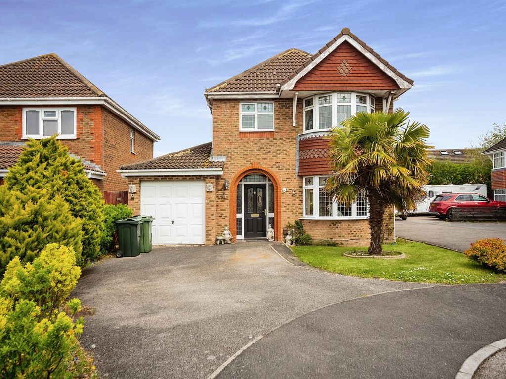 3 bed detached house for sale in Romulus Gardens, Kingsnorth, Ashford