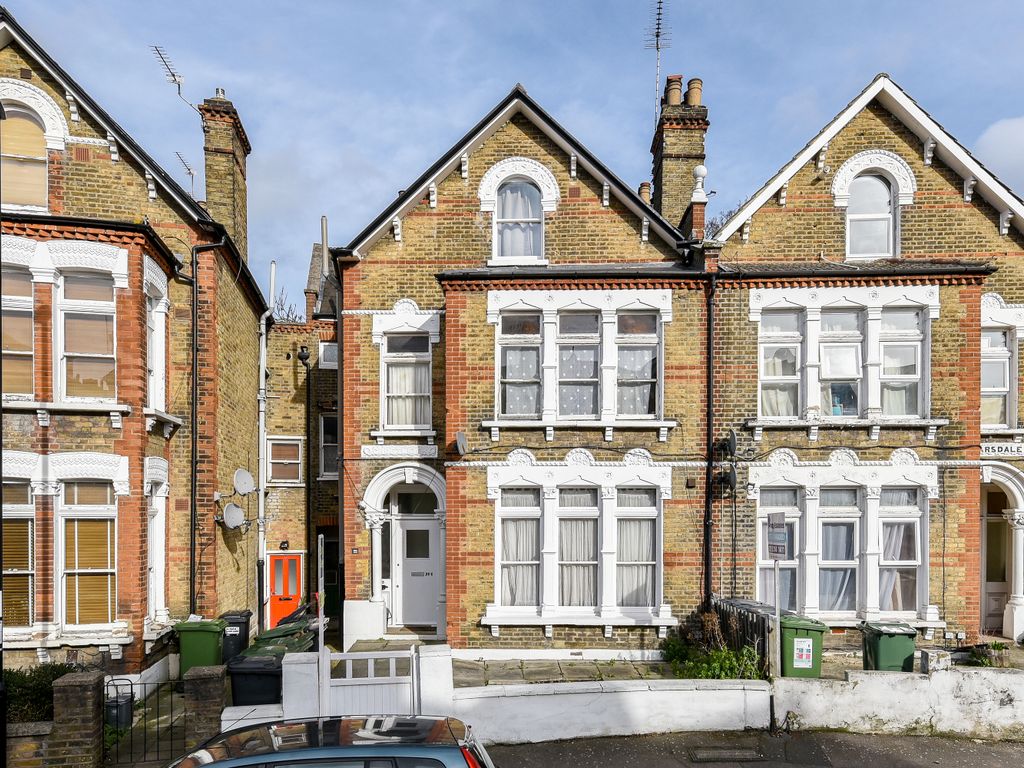 1 bed flat to rent in Halesworth Road, London SE13, £1,400 pcm Zoopla