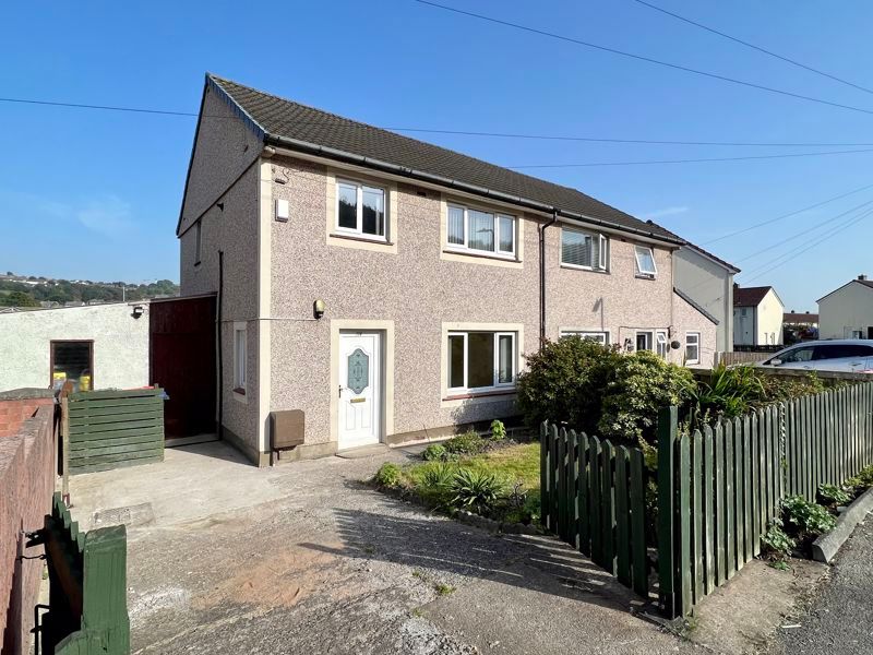 3 bed semidetached house for sale in Meadow Road, Hensingham