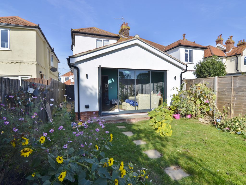 4 bed semidetached house for sale in Looe Road, Old Felixstowe
