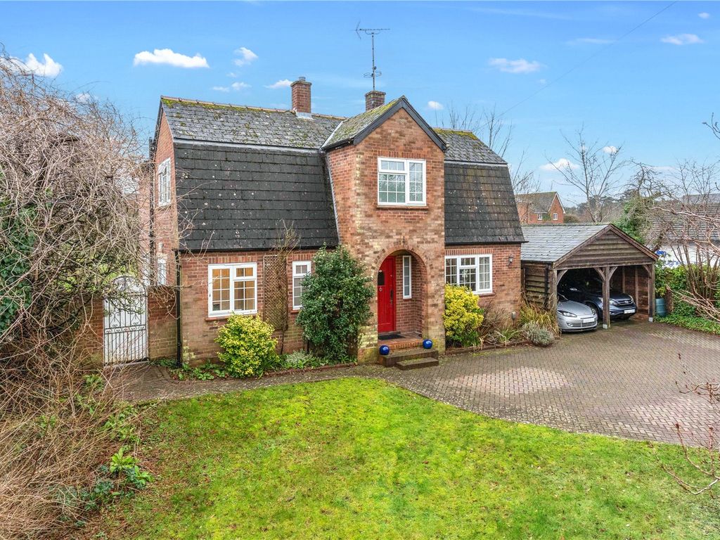 Land for sale in Radwinter Road, Saffron Walden, Essex CB11, £895,000
