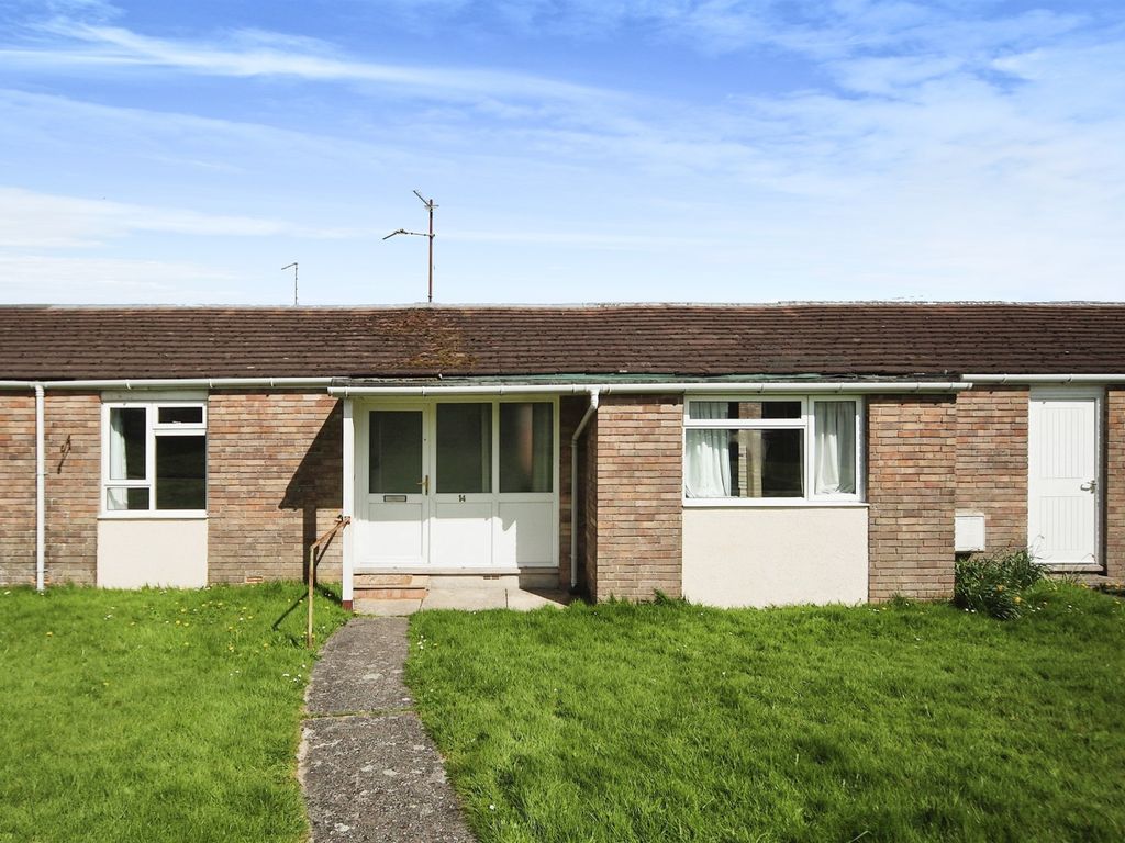 2 bed semidetached bungalow for sale in Kents Bungalows, South Chard