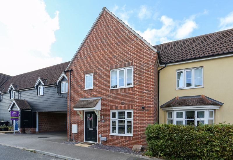 3 bed terraced house for sale in Sycamore Drive, Bury St. Edmunds IP32