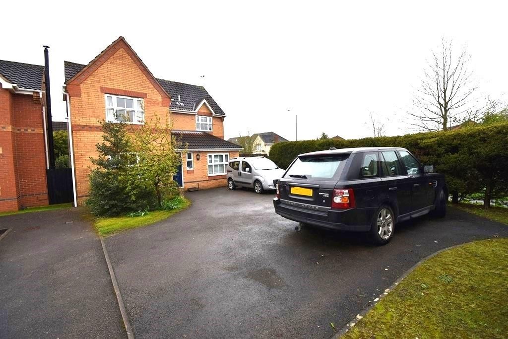 4 bed detached house for sale in Maidwell Close, Belper DE56, £385,000