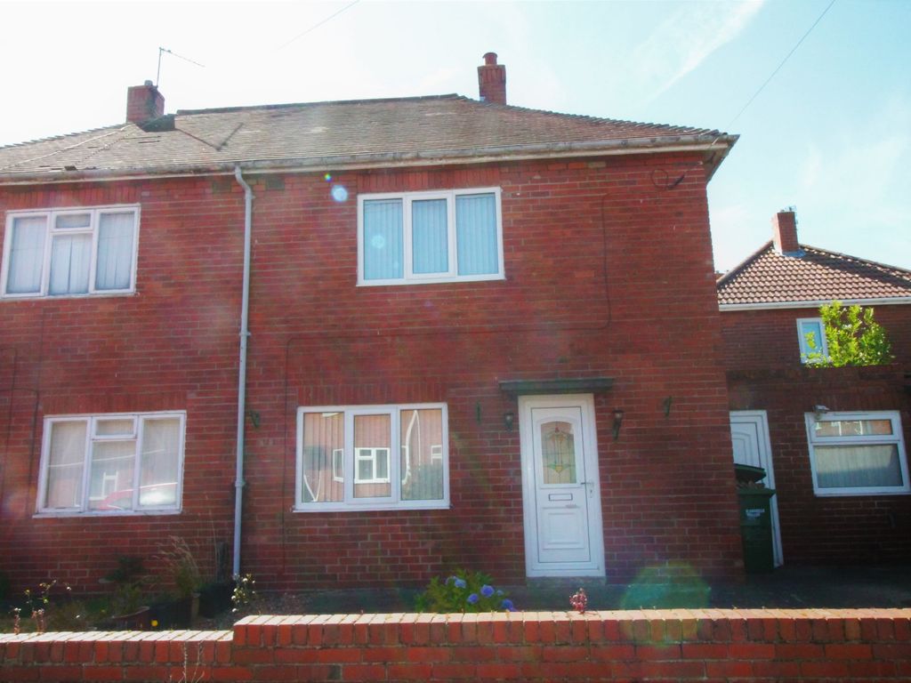 2 bed end terrace house for sale in Woodside, Bedlington