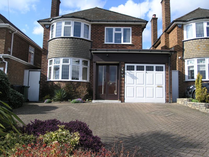 4 bed detached house for sale in Raddens Road, Halesowen B62 Zoopla