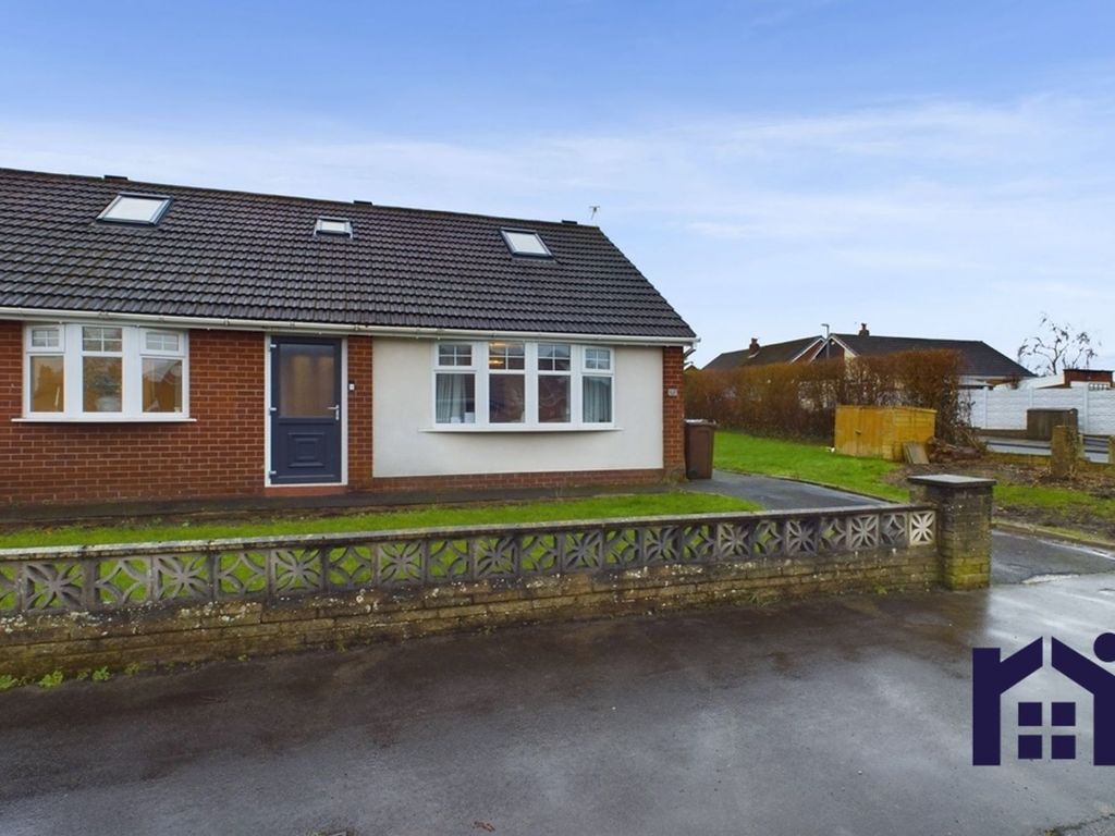 3 bed semidetached house for sale in Hoghton Road, Leyland PR25, £