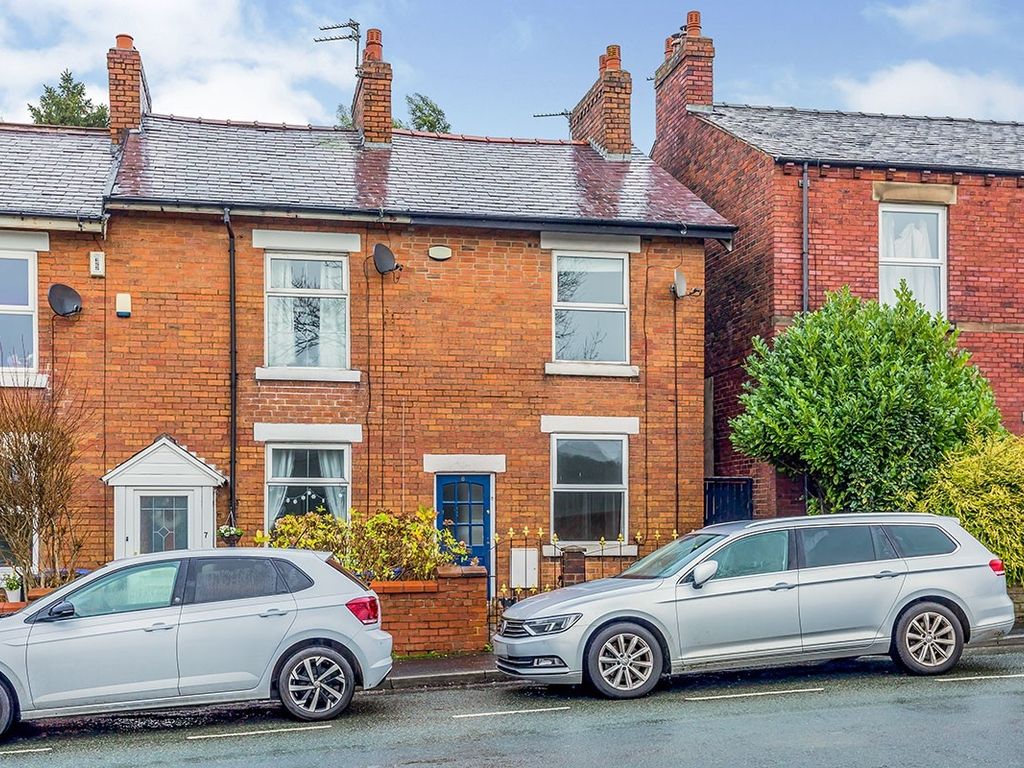 2 bed terraced house to rent in Middlewood View, High Lane, Stockport
