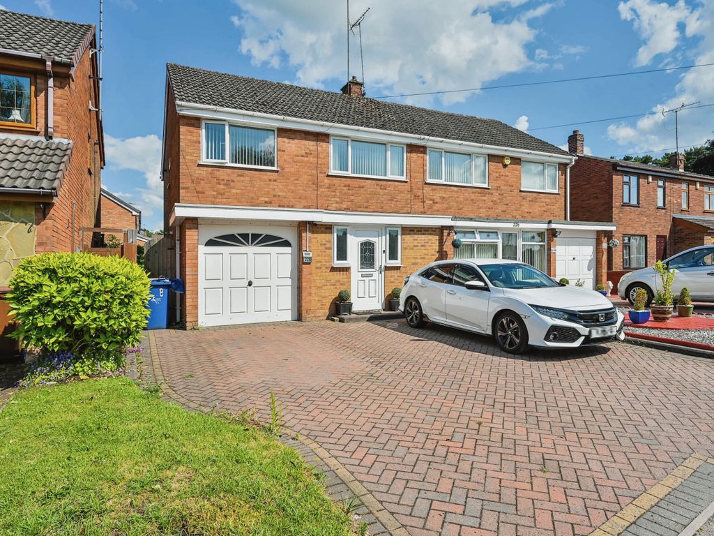 3 bed semidetached house for sale in Rugeley Road, Hednesford, Cannock