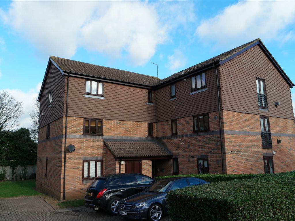 2 bed flat to rent in Woodfall Drive, Crayford, Dartford DA1 Zoopla