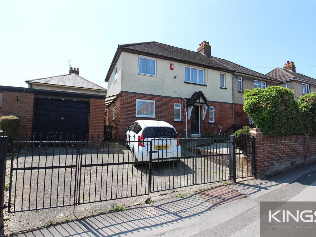 Room to rent in Honeysuckle Road, Southampton SO16 Zoopla