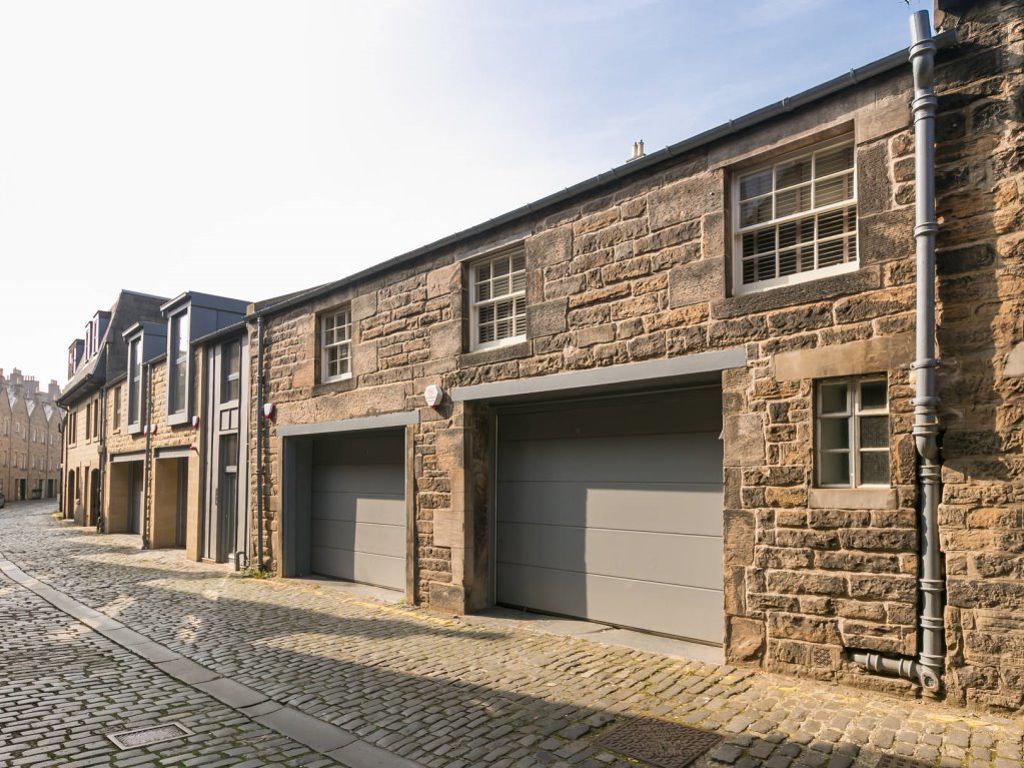 2 bed flat to rent in Atholl Crescent Lane, Edinburgh EH3 Zoopla