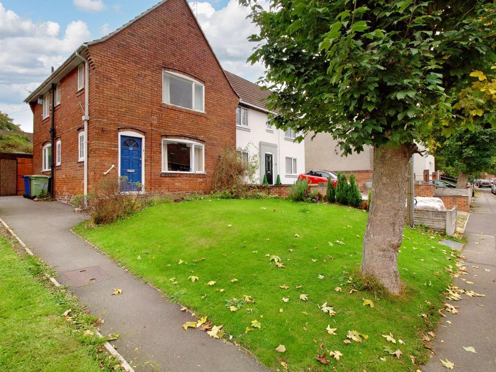 Sycamore Avenue, Chesterfield S40