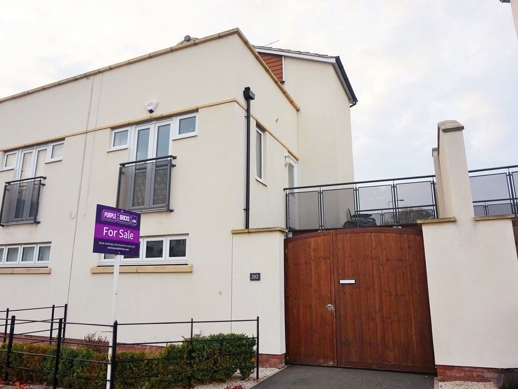 3 bed semidetached house for sale in Watkin Road, Leicester LE2 Zoopla