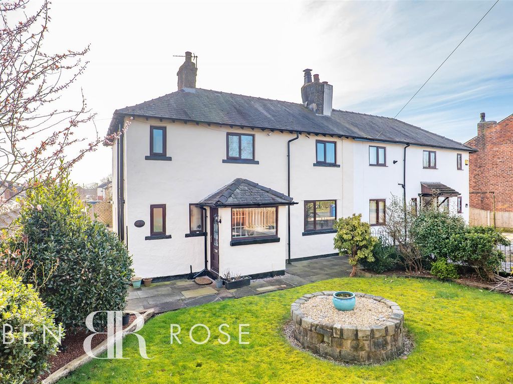 3 bed semidetached house for sale in Church Lane, Charnock Richard