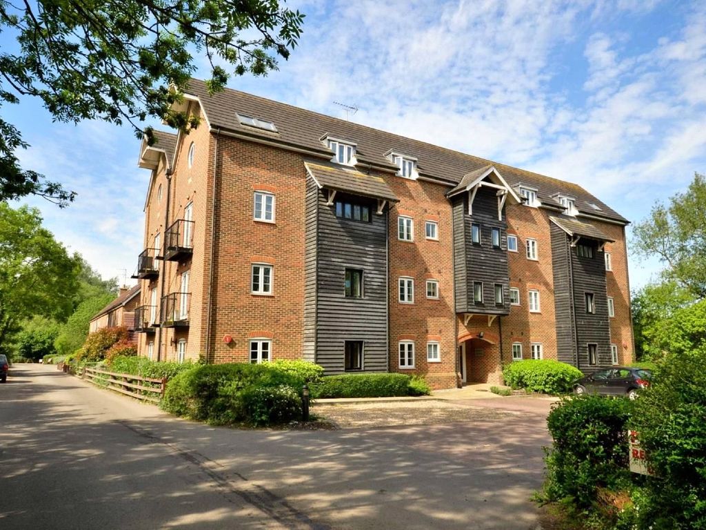 Ridge House, Springwell Lane, Rickmansworth WD3