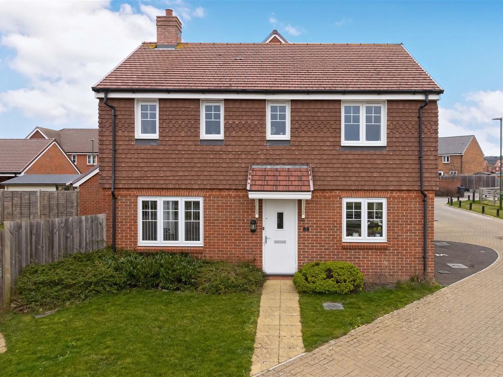 3 bed detached house for sale in Violet Close, Worthing BN13 Zoopla